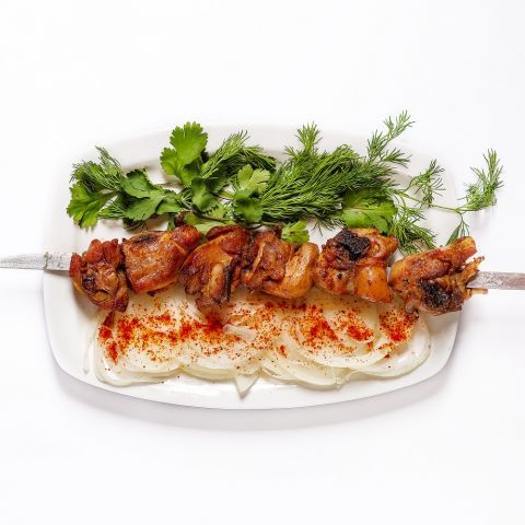 Шашлык из окорочков.